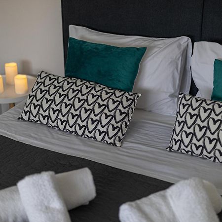 Ammira Mare Apartment Ajía Pelajía Kültér fotó